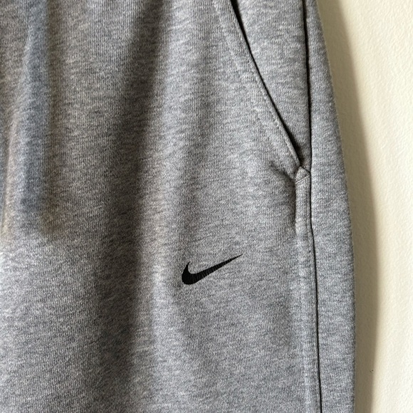 Nike Dri Fit Women’s Get Fit  Grey Joggers - Picture 2 of 4